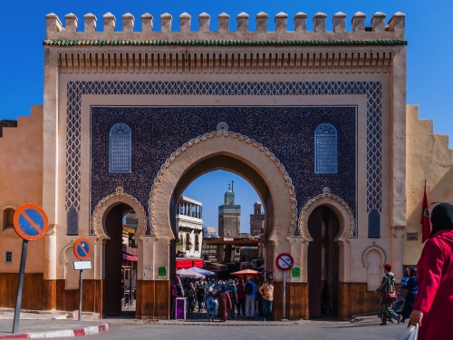 Blaues Tor (Bab Bou Jeloud) in Fès; Marokko