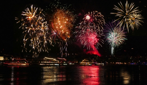 Rhein in Flammen bei Rüdesheim