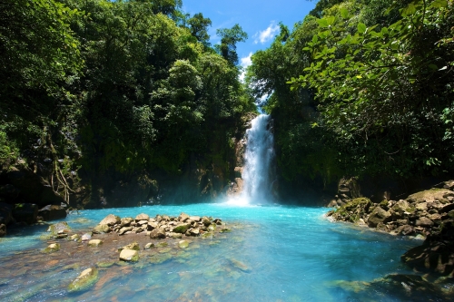 ©AustralianDream - stock.adobe.com Tenorio Wasserfall in Costa Rica