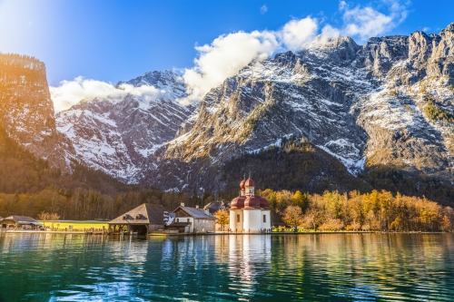 Kirche St. Bartholomä im Königssee in Bayern, Deutschland