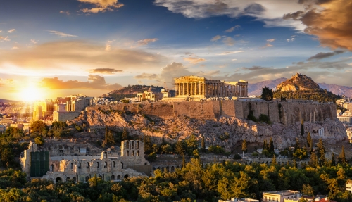 Sonnenuntergang über der Akropolis von Athen mit dem Parthenon, Griechenland