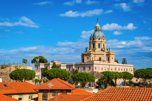 historische Kirche im Stadtzentrum von Messina auf Sizilien, Italien