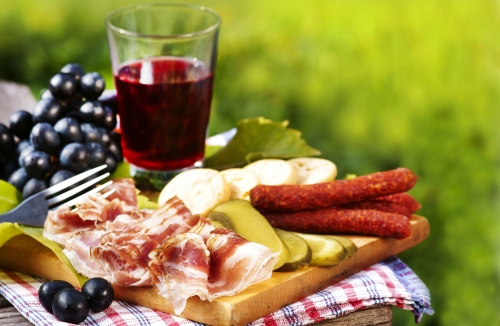 Brotzeit oder Jause oder Törggelen in Südtirol