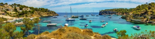 wunderschöne Bucht auf der balearischen Insel Mallorca, Spanien