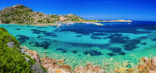 Insel La Maddalena vor der Nordostküste Sardiniens