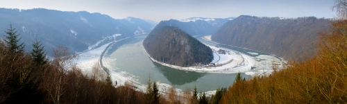 Schlögener Schlinge im oberen Donautal in Oberösterreich