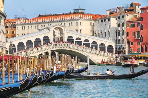 Rialtobrücke in Venedig