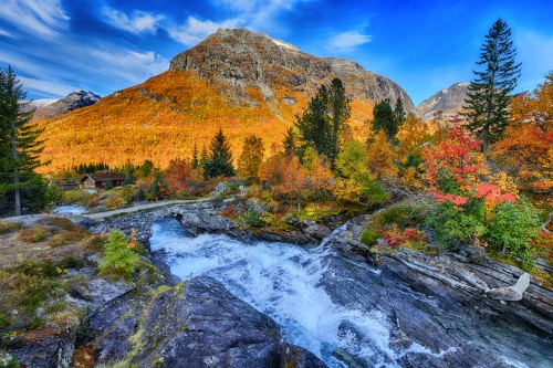 norwegische Herbstlandschaft