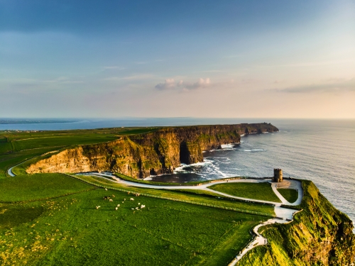 © MNStudio - stock.adobe.com Cliffs of Moher