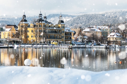 winterliches Schlosshotel Velden