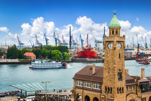 © JFL Photography - stock.adobe.com Hamburgs Landungsbrücken