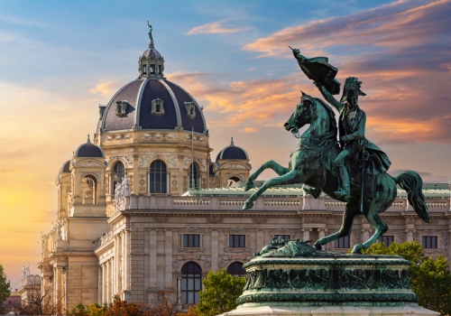 Statue von Erzherzog Karl am Heldenplatz