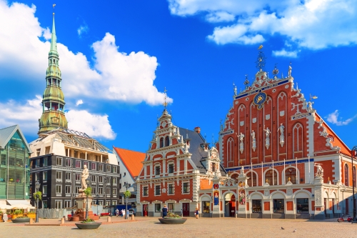 Schwarzhäupterhaus auf dem Rathausplatz der lettischen Hauptstadt Riga