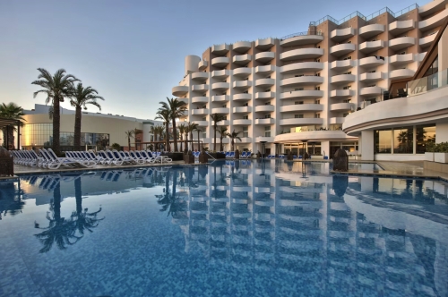 Hotel db San Antonio & Spa
