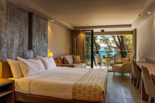 Palmon Bay Hotel & Spa