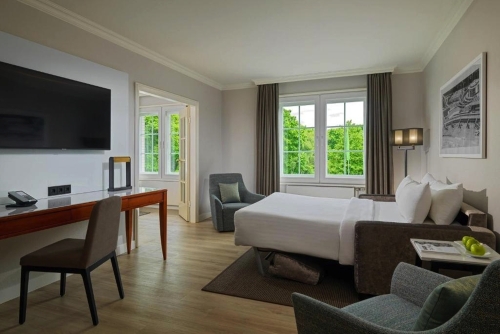 Courtyard_by_Marriot_Hamburg_Airport