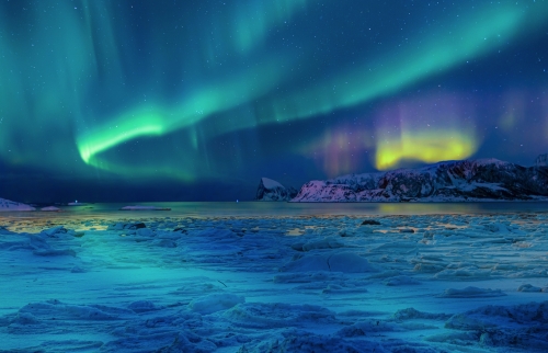 Nordlichter am Himmel über Tromsø