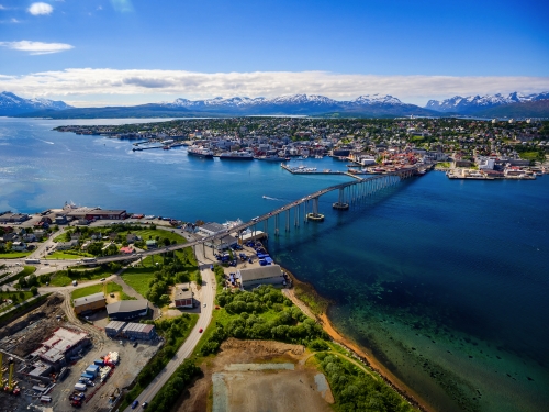 Brücke der Stadt Tromsø