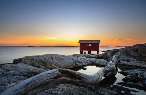 Sonnenuntergang an den Klippen von Smögen in Schweden