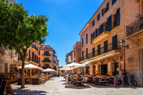 Altstadt von Alcúdia auf Mallorca