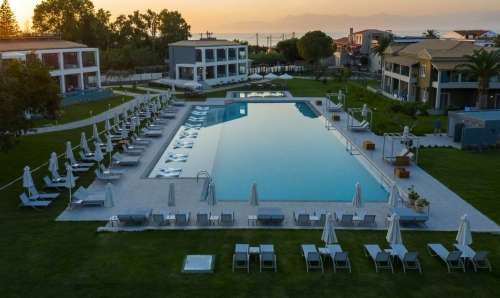 Acharavi_Beach_Hotel
