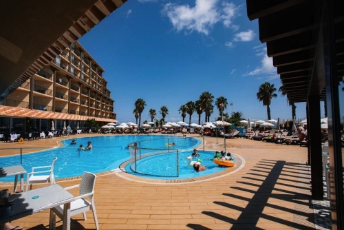 P-MAD_The_views_Oasis_4