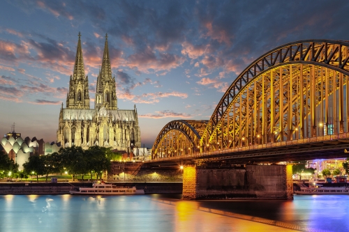 Köln Dom am Rhein