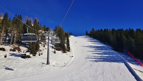 Skigebiet nahe Predazzo, Pampeago und Obereggen in den Dolomiten