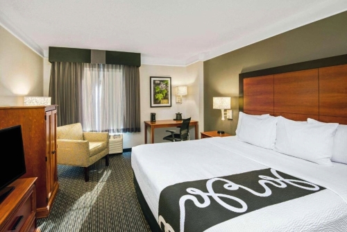 La_Quinta_by_Wyndham_San_Antonio_Airport