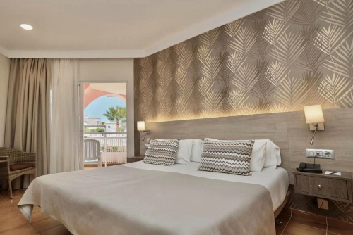 E_Teneriffa_Puerto_Palace