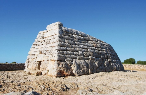 Naveta des Tudons auf Menorca