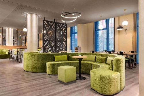 Super 8 by Wyndham Hamburg Hamburg