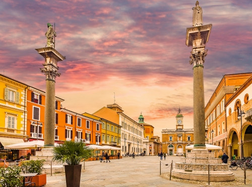 Hauptplatz in Ravenna~1µ1