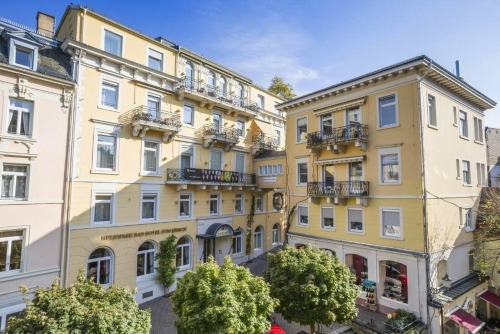 HELIOPARK Bad Hotel Zum Hirsch~2