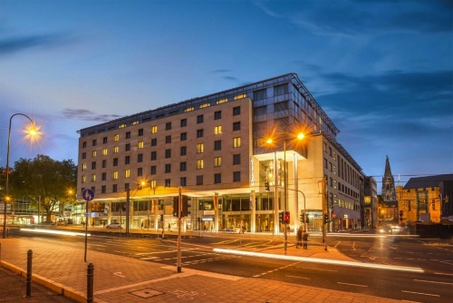 Hotel_Dorint_Köln~2