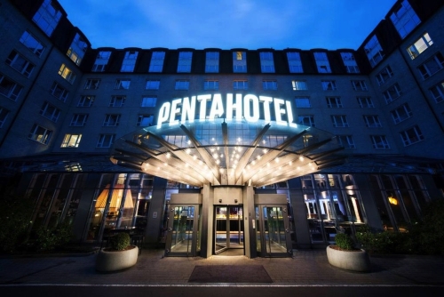 Pentahotel Leipzig~1