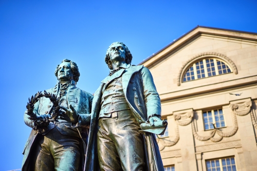 Goethe-Schiller-Denkmal in Weimar, Deutschland