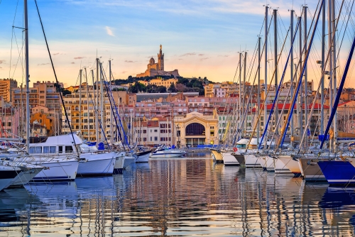 Yachten im alten Hafen von Marseille, Frankreich