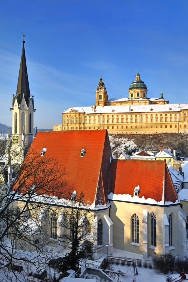 Stift Melk im Winter