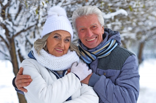 Glücklich Älteres Ehepaar