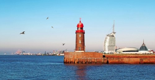 Blick auf die historische Mole in Bremerhaven