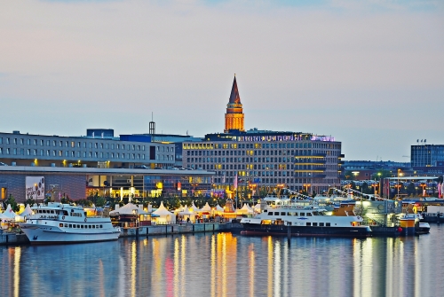 © Marco2811 - stock.adobe.com Kieler Hafen