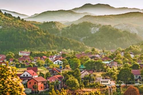 Njeguši an den Hängen des Mount Lovćen im Nationalpark Lovćen