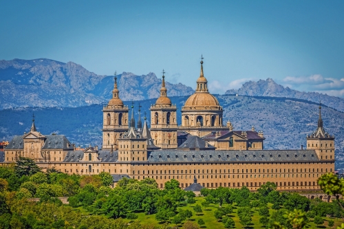 Der königliche Sitz von San Lorenzo de El Escorial, historischer Wohnsitz