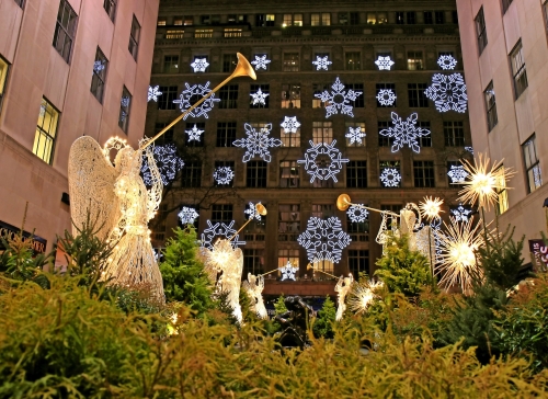 Weihnachtsdekorationen am Rockefeller Center