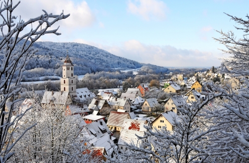 Schnee im Pommelsbrunn