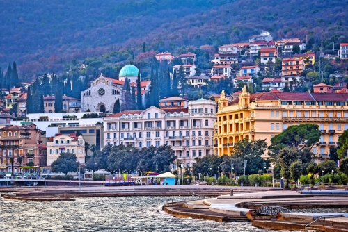 Blick auf Opatija, Kroatien